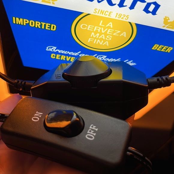 Rare Corona LED Beer Bottle Sign - Authentic Promo Bar Decor | Man Cave Light - Picture 2 of 2